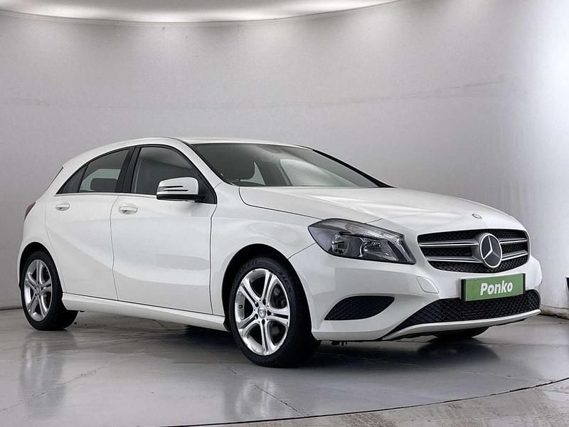 White Used 2015 Mercedes A180 Sport Edition Hatchback | £11,000 (Fair price) - Image 1/4