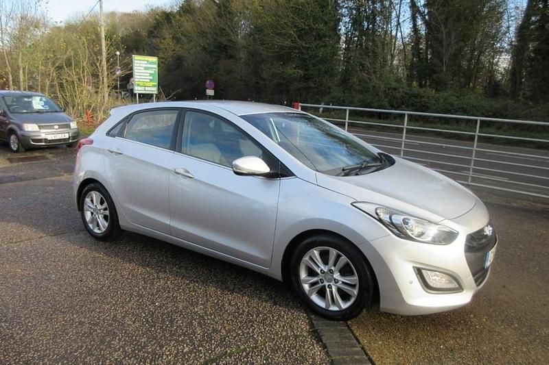 Silver Used 2012 Hyundai i30 Style Hatchback | £4,495 (Fair price) - Image 1/1