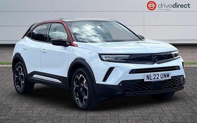 White Used 2022 Vauxhall Mokka SRi SUV | £14,950 (Fair price) - Image 1/4