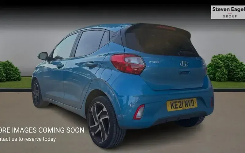 Used Hyundai i10 Premium 84 HP (61 kW) 2023 Hatchback
