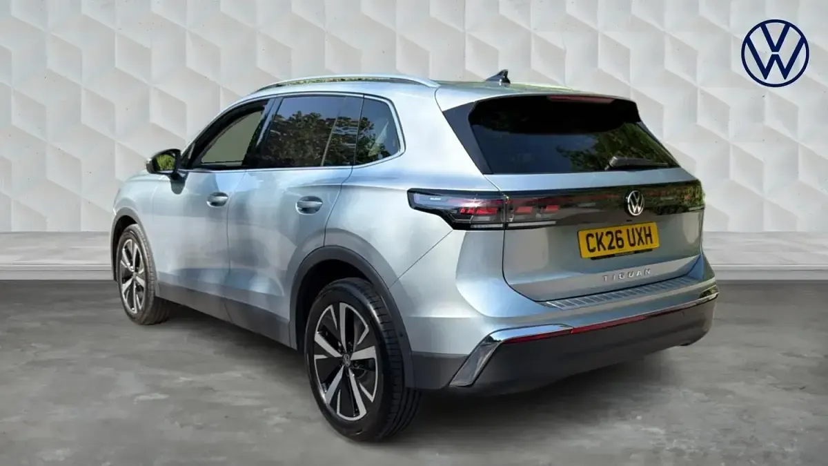 Used VW Tiguan Elegance 150 HP (110 kW) 2026 Silver SUV