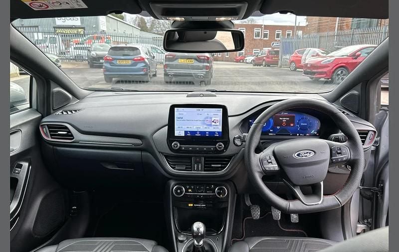 Used Ford Puma ST-Line X 123 HP (90 kW) 2024 Silver SUV