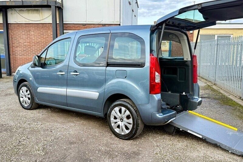 Grey Used 2011 Citroën Berlingo VTR Sport MPV | £6,495 (Fair price) - Image 1/1