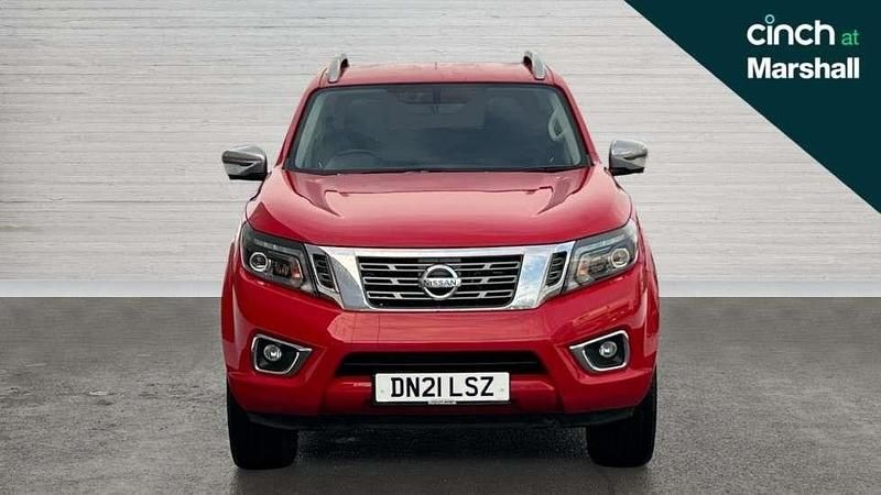 Used Nissan Navara Tekna 2021 Red Pickup