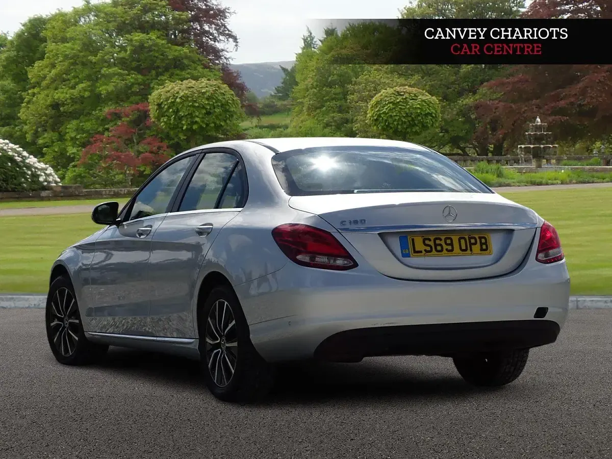 Used Mercedes C180 SE 156 HP (114 kW) 2019 Silver Sedan