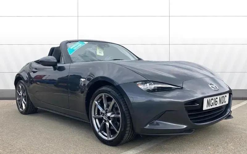 Used Mazda MX5 Inclusive 160 HP (117 kW) 2016 Cabriolet