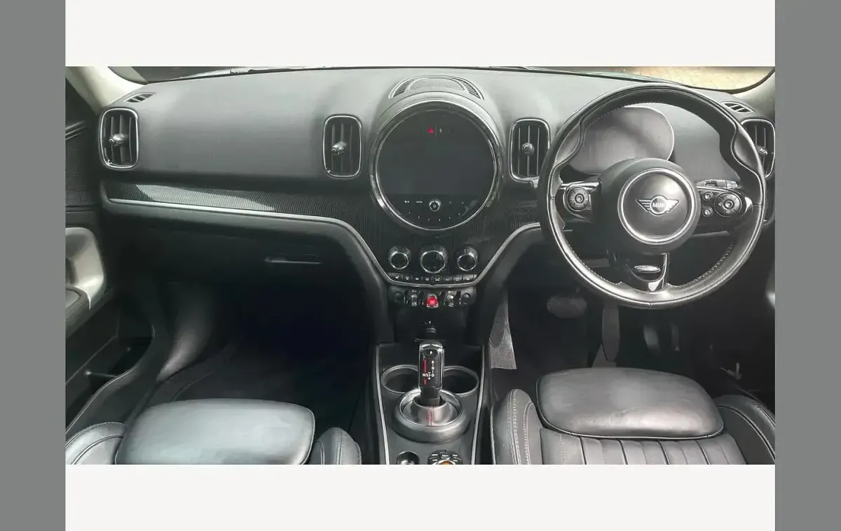 Used Mini Cooper Countryman Exclusive 134 HP (98 kW) 2020 Green SUV