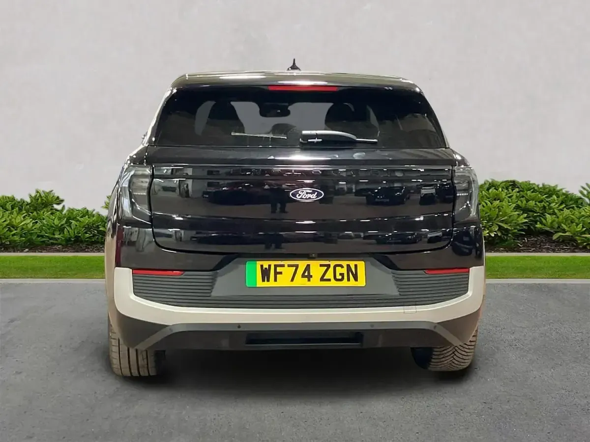 Usado Ford Explorer Premium 210 kW (286 CV) 2024 Negro SUV