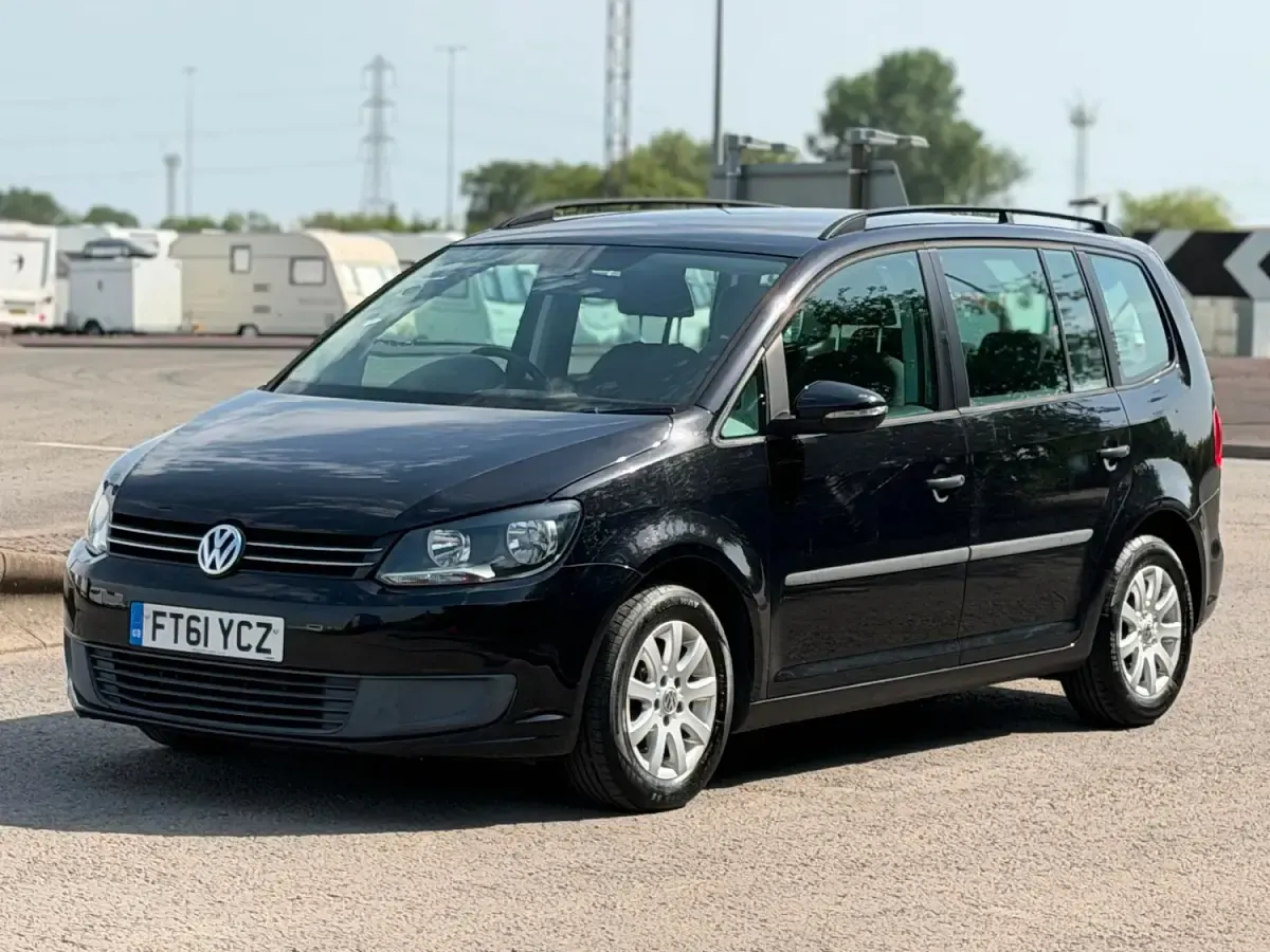 Used VW Touran S 105 HP (77 kW) 2012 Black MPV