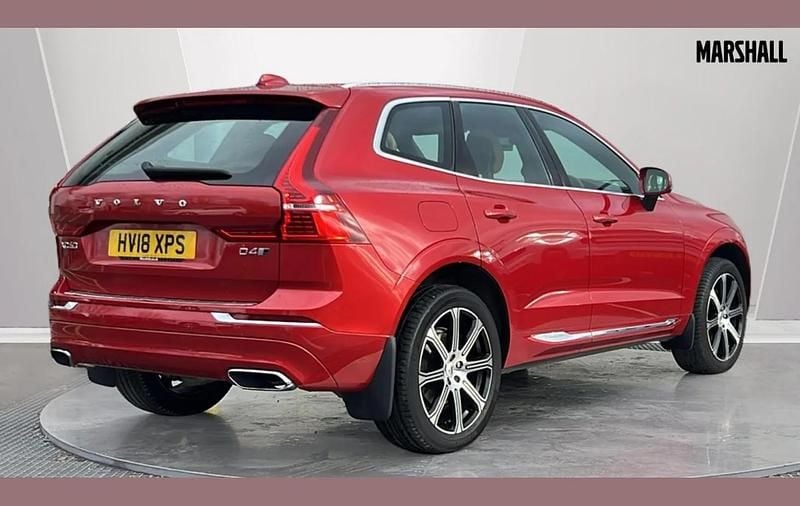 Used Volvo XC60 Inscription 190 HP (139 kW) 2018 Red SUV