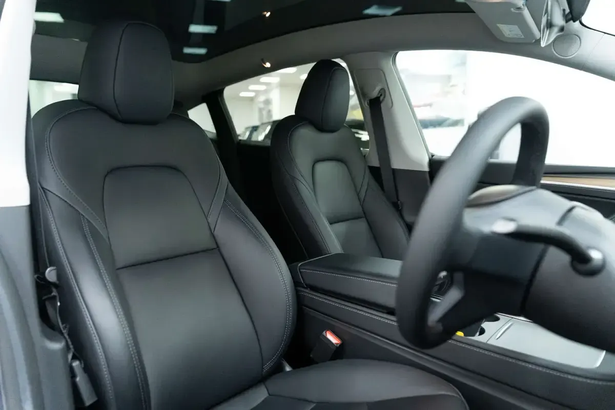 Used Tesla Model Y Performance 392 kW (534 HP) 2023 Grey SUV