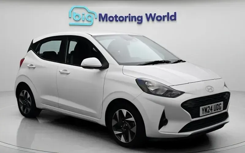 Used Hyundai i10 Advanced 63 HP (46 kW) 2024 Hatchback