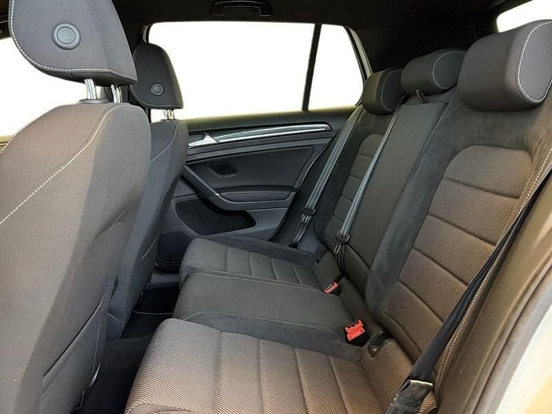 Used VW Golf VII R 300 HP (220 kW) 2019 White Hatchback