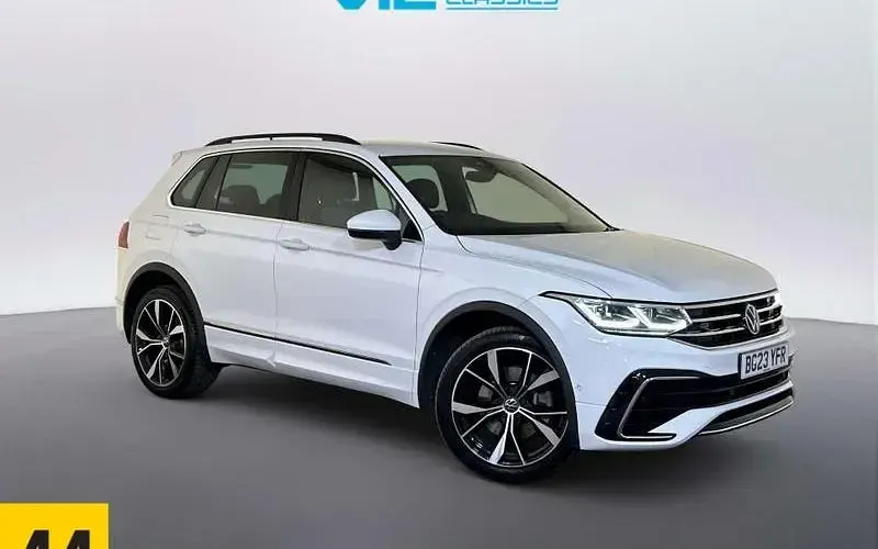 Used VW Tiguan R-line 245 HP (180 kW) 2023 SUV