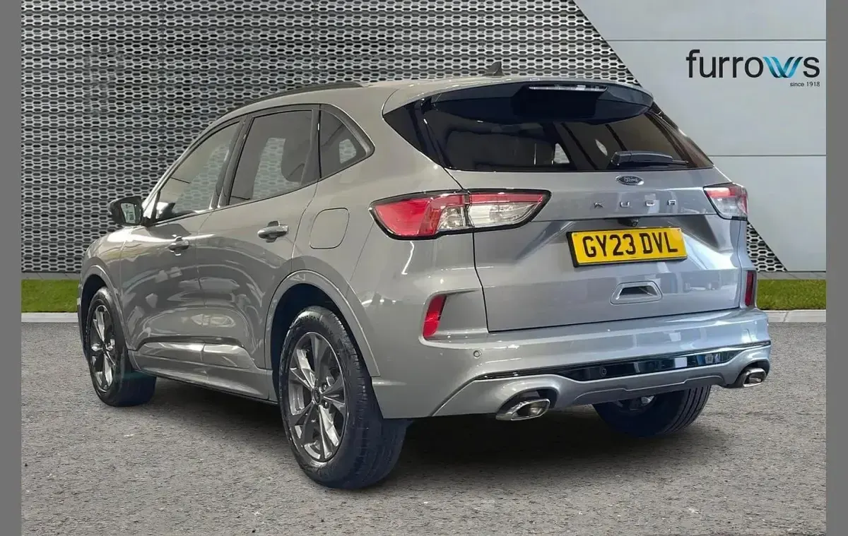 Used Ford Kuga ST-Line 147 HP (108 kW) 2023 Silver SUV
