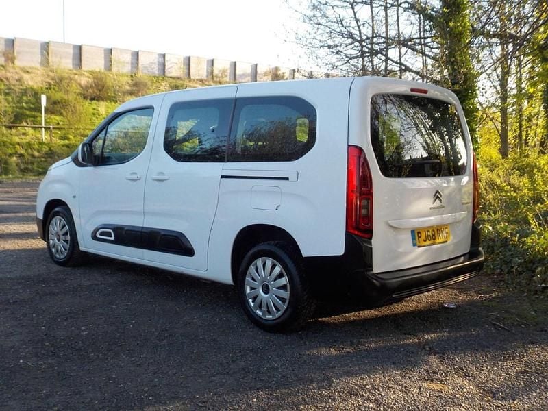 Used Citroën Berlingo Feel 2019 White MPV