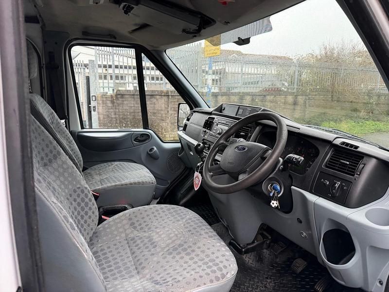 Used Ford Transit 100 HP (73 kW) 2012 White Van
