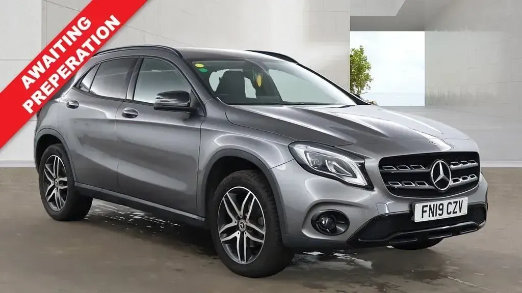Used Mercedes GLA180 Urban 122 HP (89 kW) 2019 SUV