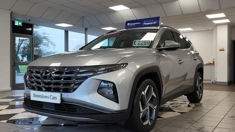 Used Hyundai Tucson Premium 230 HP (169 kW) 2023 Silver SUV