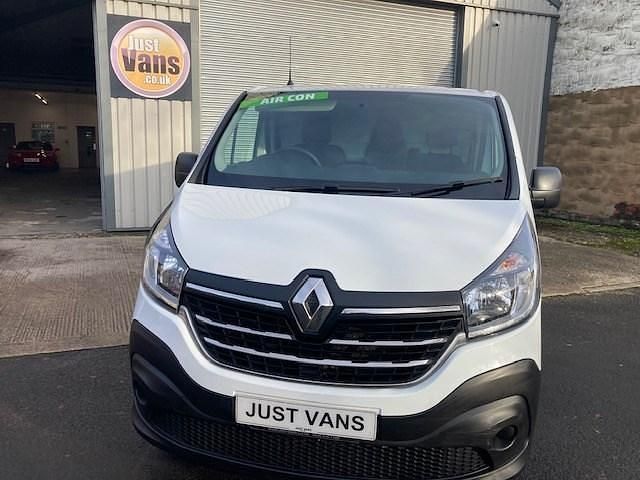 Used Renault Trafic Business 2021 White MPV