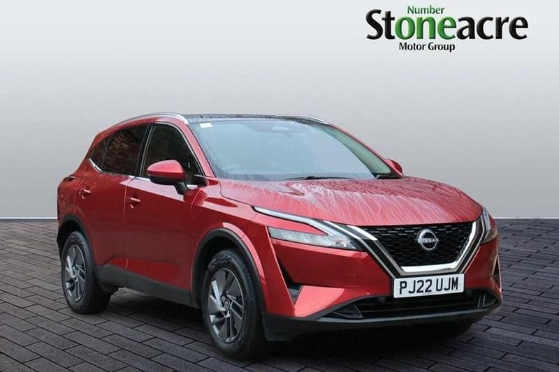 Red Used 2022 Nissan Qashqai Acenta Premium SUV | £14,995 (Good price) - Image 1/1