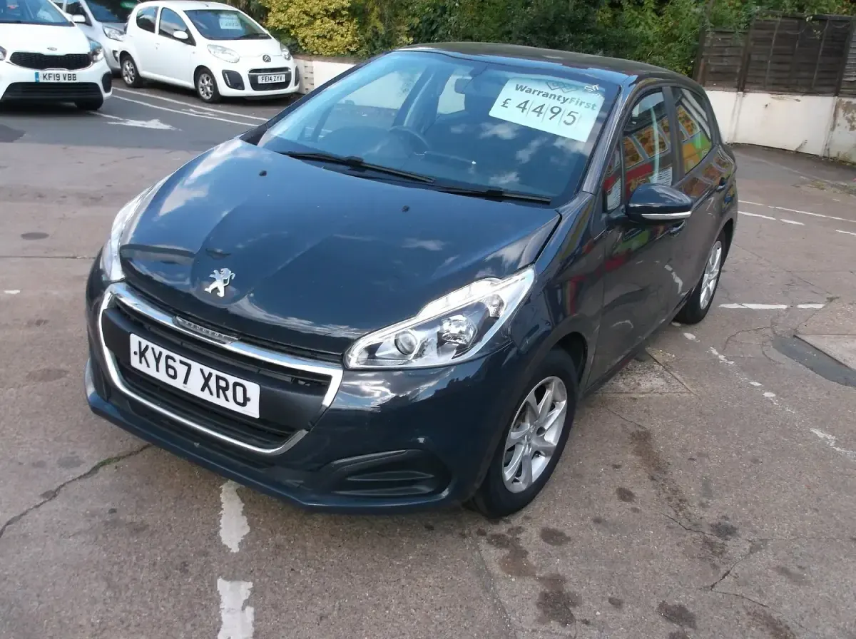 Used Peugeot 208 Active 2017 Grey Hatchback