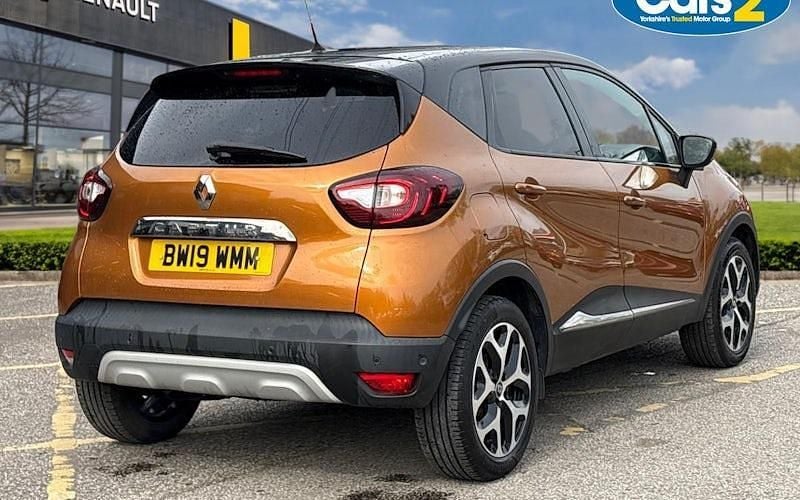 Used Renault Captur GT-Line 90 HP (66 kW) 2019 Orange/black  SUV