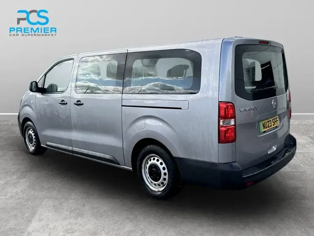 Used Vauxhall Vivaro 100 kW (136 HP) 2023 Grey MPV