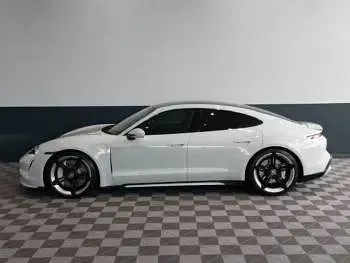 Used Porsche Taycan 559 kW (761 HP) 2021 White Sedan