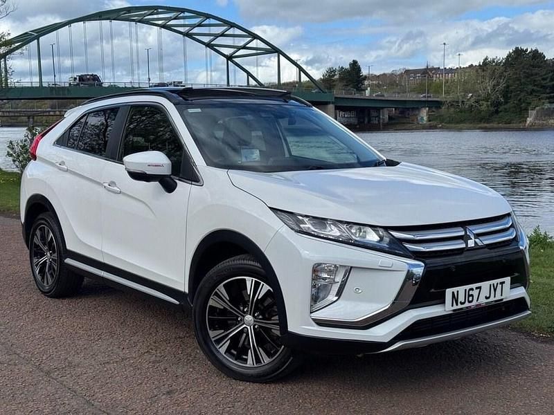 Used Mitsubishi Eclipse Cross 163 HP (119 kW) 2018 White SUV
