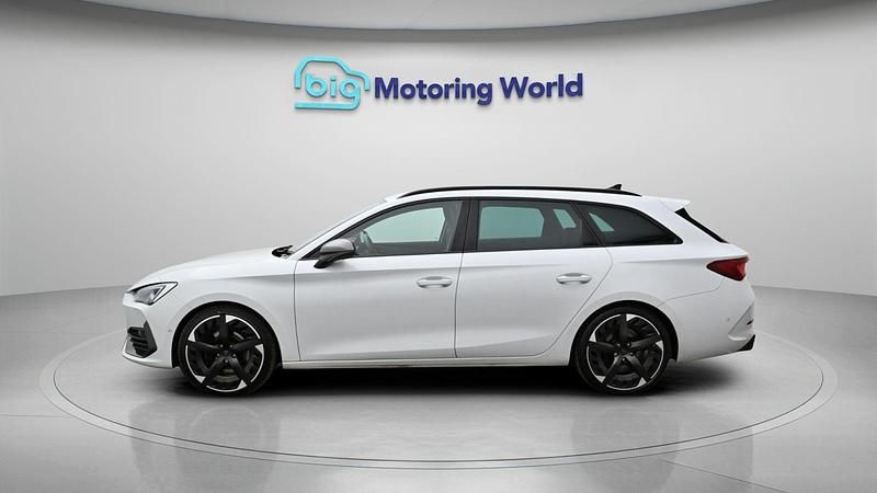 Used Cupra Leon VZ3 310 HP (228 kW) 2023 White Estate