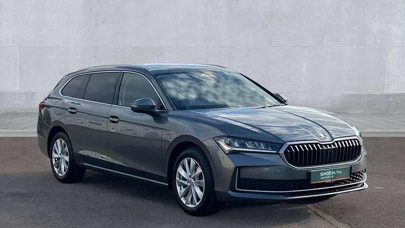 Graphite grey metallic Used 2024 Skoda Superb SE Technology Estate | £25,590 (A bit pricey) - Image 1/4