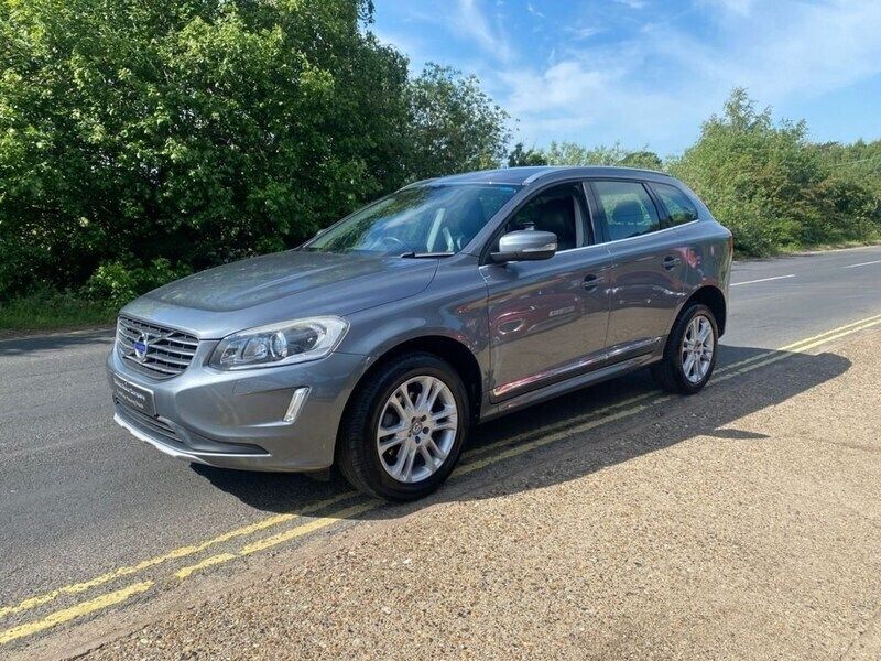 Grey Used 2016 Volvo XC60 SE Lux SUV | £11,995 (Good price) - Image 1/4