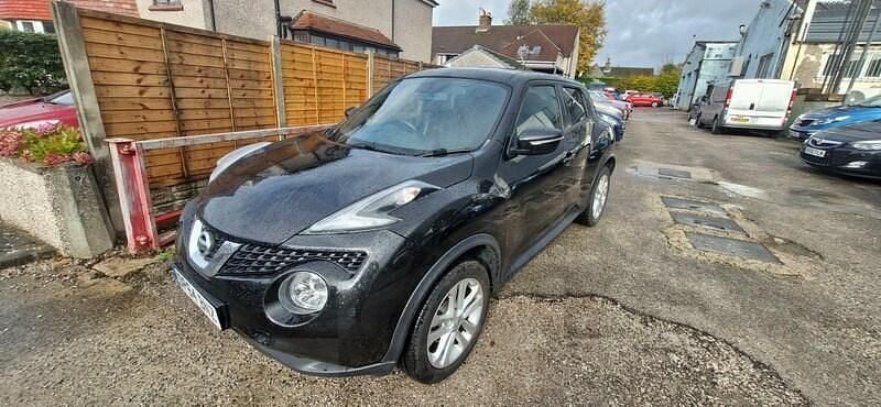 Black Used 2015 Nissan Juke Acenta Premium SUV | £3,995 (Good price) - Image 1/4