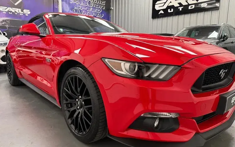 Used Ford Mustang GT Convertible 416 HP (305 kW) 2016 Red Cabriolet