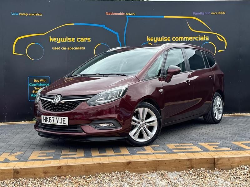 Red Used 2018 Vauxhall Zafira Tourer SRi MPV | £9,990 (A bit pricey) - Image 1/4