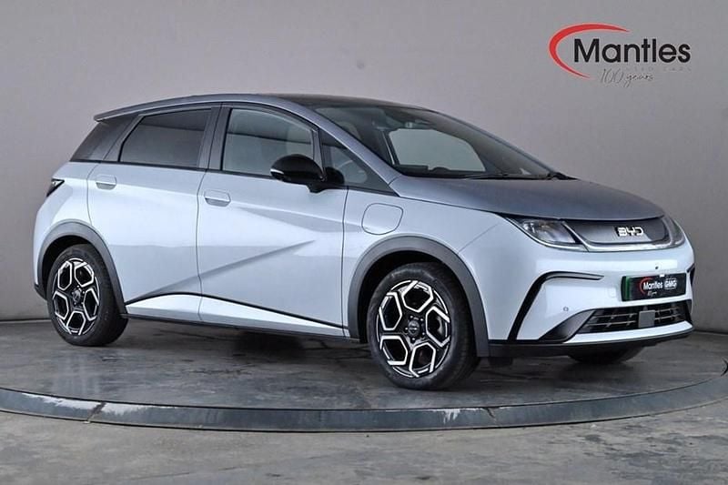 White/grey Used 2024 BYD Dolphin Design Hatchback | £20,995 (Fair price) - Image 1/1