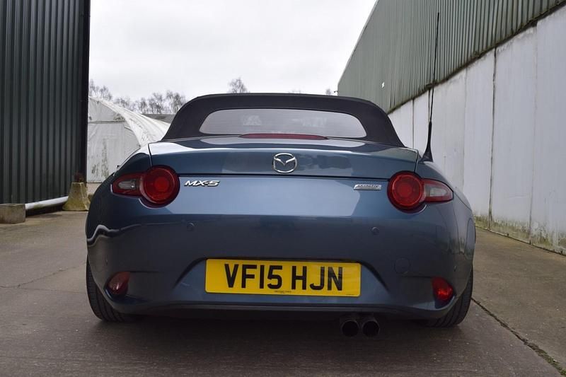 Używany Mazda MX5 Inclusive 2015 Niebieski Kabriolet
