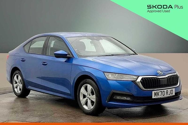 Used Skoda Octavia SE First Edition 81 HP (59 kW) 2020 Race blue metallic Hatchback