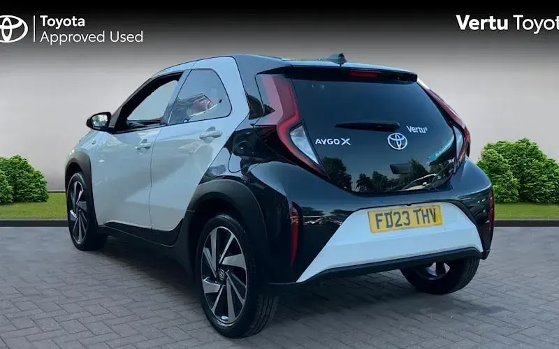 Used Toyota Aygo X 72 HP (52 kW) 2025 SUV