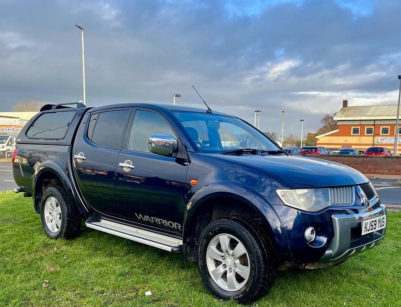 Blue Used 2009 Mitsubishi L200 Warrior Pickup | £4,650 (Fair price) - Image 1/4