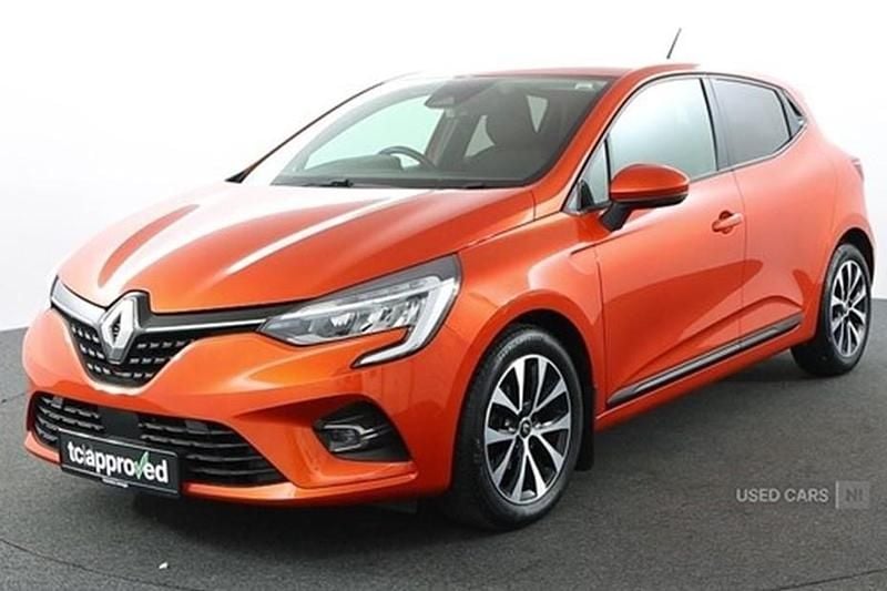Orange Used 2020 Renault Clio V Iconic Hatchback | £10,595 (Good price) - Image 1/1