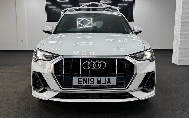 Used Audi Q3 S-Line 150 HP (110 kW) 2023 SUV