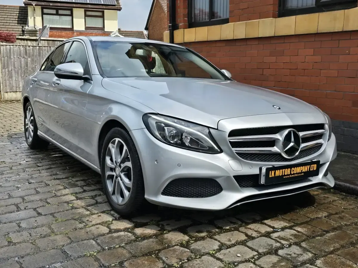 Begagnad Mercedes C220 2016 Silver Sedan