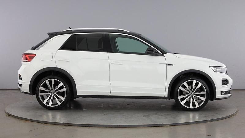 Used VW T-Roc R-line 190 HP (139 kW) 2021 White SUV