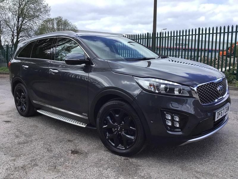 Used Kia Sorento 200 HP (147 kW) 2017 Grey SUV