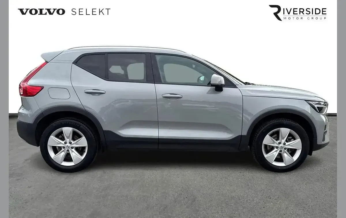 Used Volvo XC40 Core 163 HP (119 kW) 2025 Vapour grey SUV