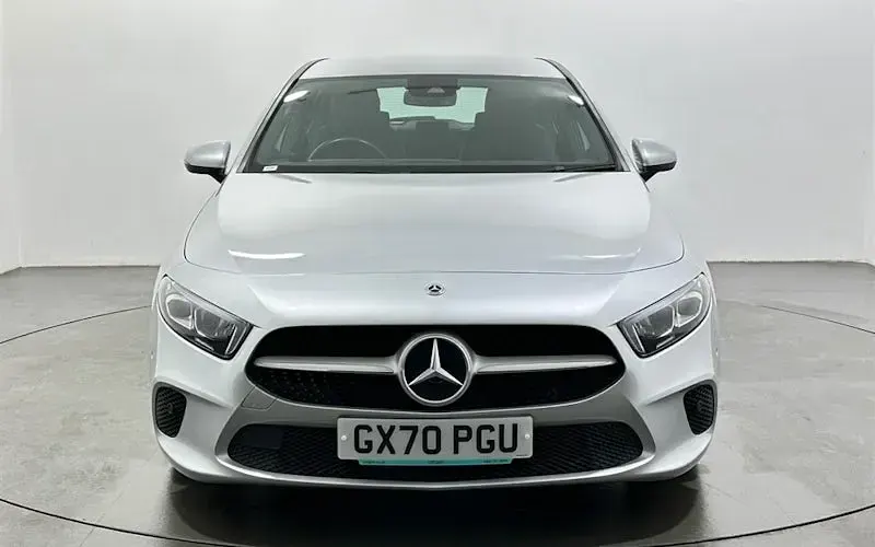 Used Mercedes A180 Executive 116 HP (85 kW) 2020 Silver Hatchback