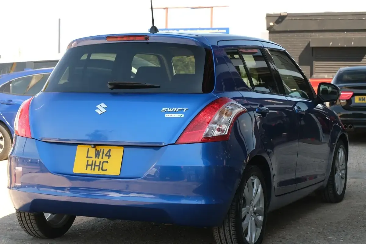 Used Suzuki Swift SZ4 94 HP (69 kW) 2026 Blue Hatchback