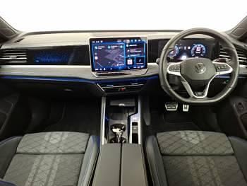 Used VW Passat R-line 150 HP (110 kW) 2024 Grey Estate